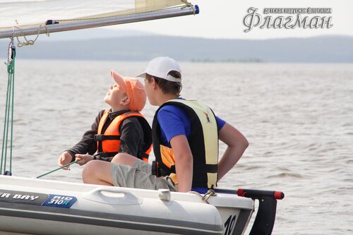 Фоторепортаж с парусной практики флотилии Флагман, прошедшей в июне 2017 года.